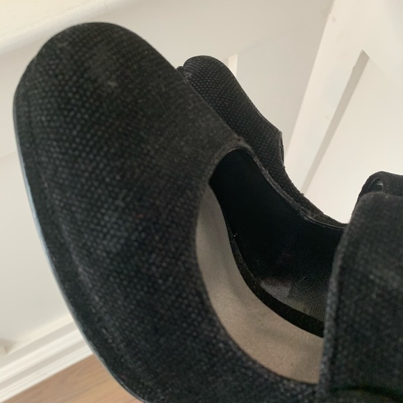 High heel black shoes - Picture 6 of 7